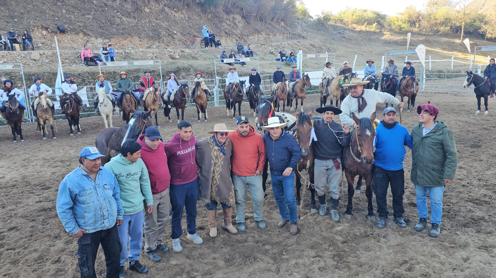 Las Gramillas se consagraron campeones del Certamen Nacional de Aparte Campero