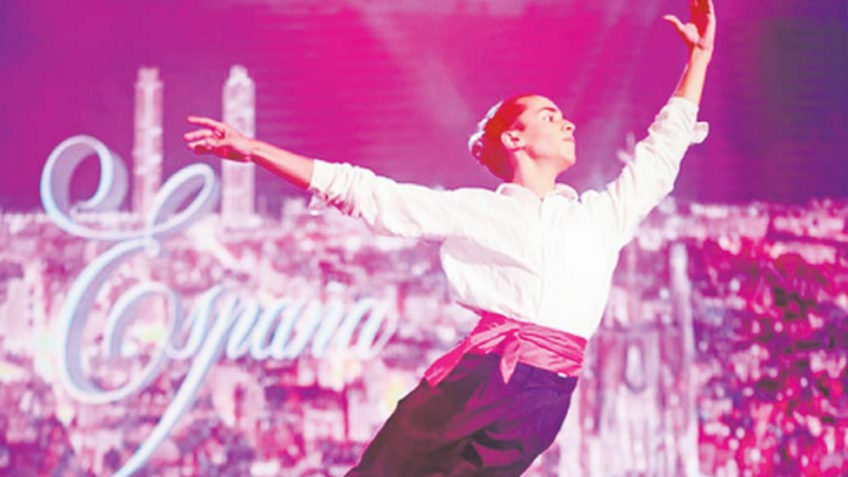 “17-Year-Old Classical Dancer Santino Buteler Santillán Prepares for Intensive Training in the United States”