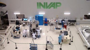 temor por el futuro de invap, la empresa nacional de tecnologia de punta