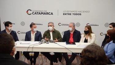 Jalil lanzó el nuevo programa de créditos para viviendas