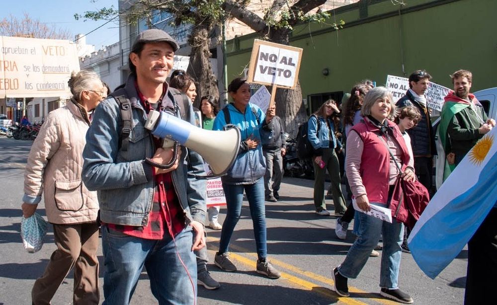 Método. El dirigente Pedro Saracho cuestionó la espectacularización de la miseria con fines políticos.