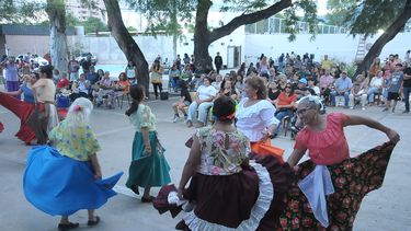 Con gran convocatoria, la Capital conmemoró ayer el Día de la Mujer