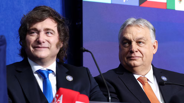 milei llego a hungria para participar de la cpac y encontrarse con el primer ministro viktor orban