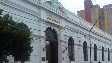 Preocupación: cinco personas armadas ingresaron al Colegio Nacional