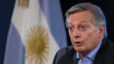 imputaron a aranguren y a un alto funcionario del ministerio de energia y mineria