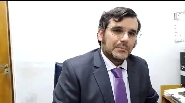 El fiscal Felsztyna.