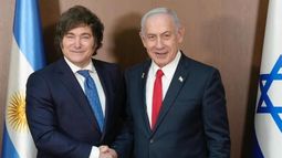 Aliados. Milei y Netanyahu. El argentino considera a la guerra como una defensa de los valores de occidente.