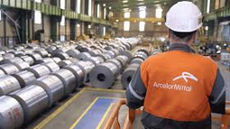 Ante la caída de la demanda, Acindar frena su producción y suspende a 500 operarios