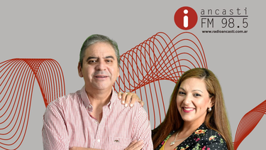 Daniel Costello y Paola Robledo, conducen Mañana es hoy.