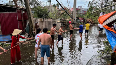 el paso del tifon yagi por vietnam dejo 254 muertos y 82 desaparecidos