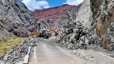Defensa Civil insiste en respetar alertas ante crecidas de ríos y derrumbes en rutas