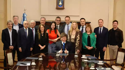 Javier Milei reúne al Gabinete y define la estrategia para el nuevo período legislativo