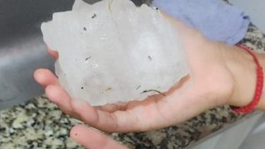 san luis: un muerto por un temporal de piedras de hasta 8 centimetros