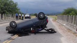 Un herido en tremendo vuelco en la ruta provincial 33