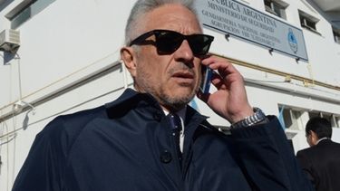 Contreras consideró que existen contradicciones