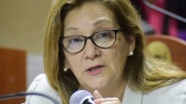 juana fernandez: los conflictos no se resuelven tomando cafe