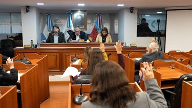 el senado aprobo nuevas leyes de salud y beneficios para bomberos
