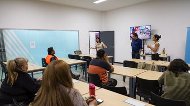 Charla. Continuarán reuniéndose para abordar diversas temáticas.