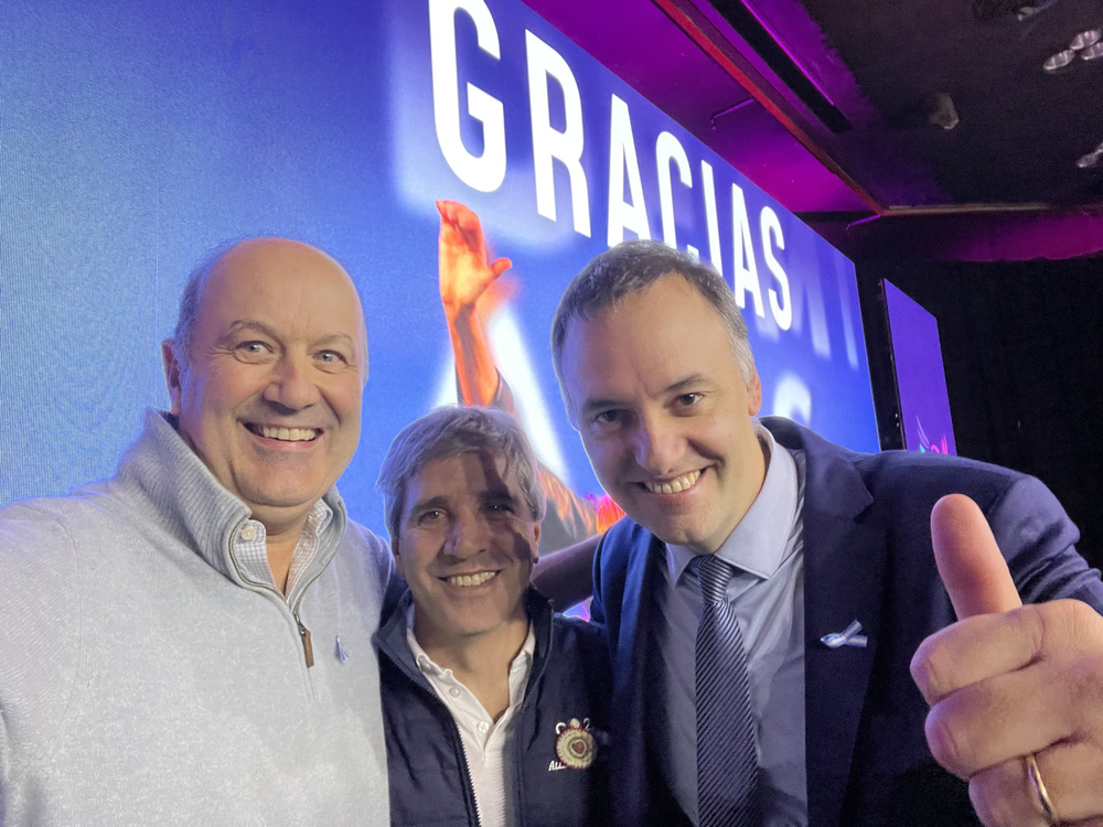 Denunciaron penalmente a Adorni, Caputo y Sturzenegger por Vialidad Nacional