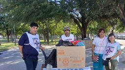 En Cáritas. Piden alimentos. En Cáritas. Piden alimentos.