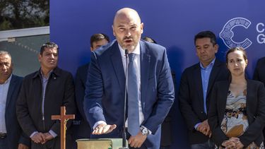 El gobernador Raúl Jalil le tomó juramento al contador Lucas Zampieri.&nbsp;
