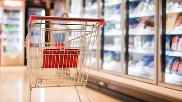 se acelera el cierre de empresas, crece la morosidad y el consumo no remonta