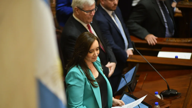 victoria villarruel le tomo juramento a los nuevos legisladores