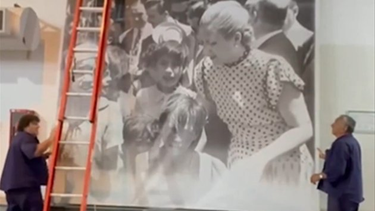 El Gobierno nacional ordenó retirar imágenes de Evita Perón de las oficinas de ANSES