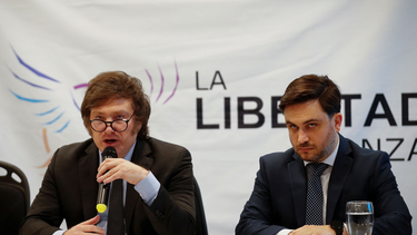 imputaron a javier milei y marra por incitar la corrida contra el peso