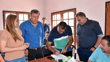 acuerdo salarial para empleados municipales y concejo deliberante de huillapima
