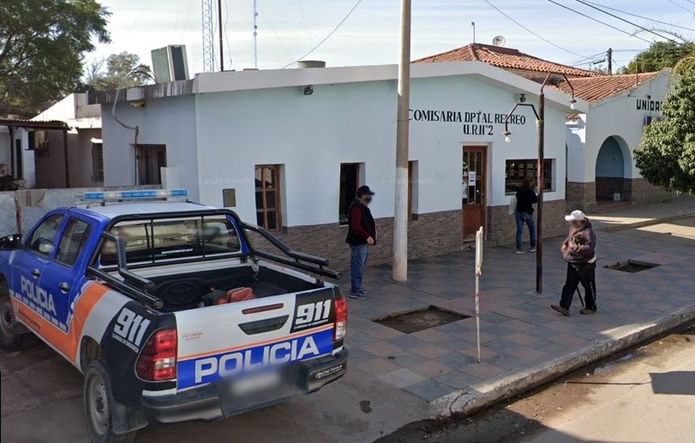 Detención. comisaría de Recreo.