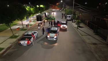 Incidentes en desalojo de food trucks de una plaza en Santa María