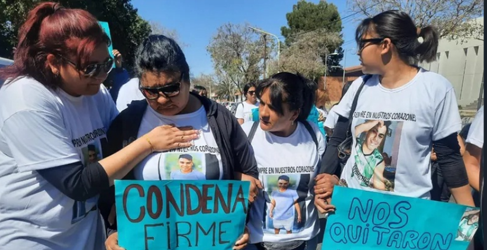 Familia. Los seres queridos de Ferreyra esperan justicia.