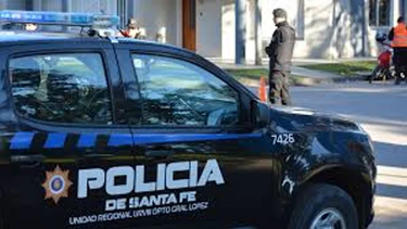 condenan a un jefe de la policia  por abusar sexualmente de una companera