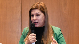 La legislatura de Neuquén suspendió a la vicegobernadora Gloria Ruiz en medio de un escándalo de corrupción