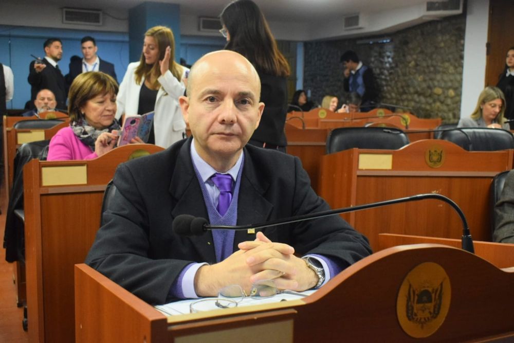 Opinión. Brizuela le restó trascendencia a la salida del diputado Fernando Baigorrí.