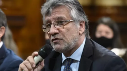 Andrada y Fama, divididos en el debate por Villaverde Andrada y Fama, divididos en el debate por Villaverde