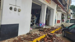 Fuerte terremoto de 7,7 grados en México con al menos una víctima fatal