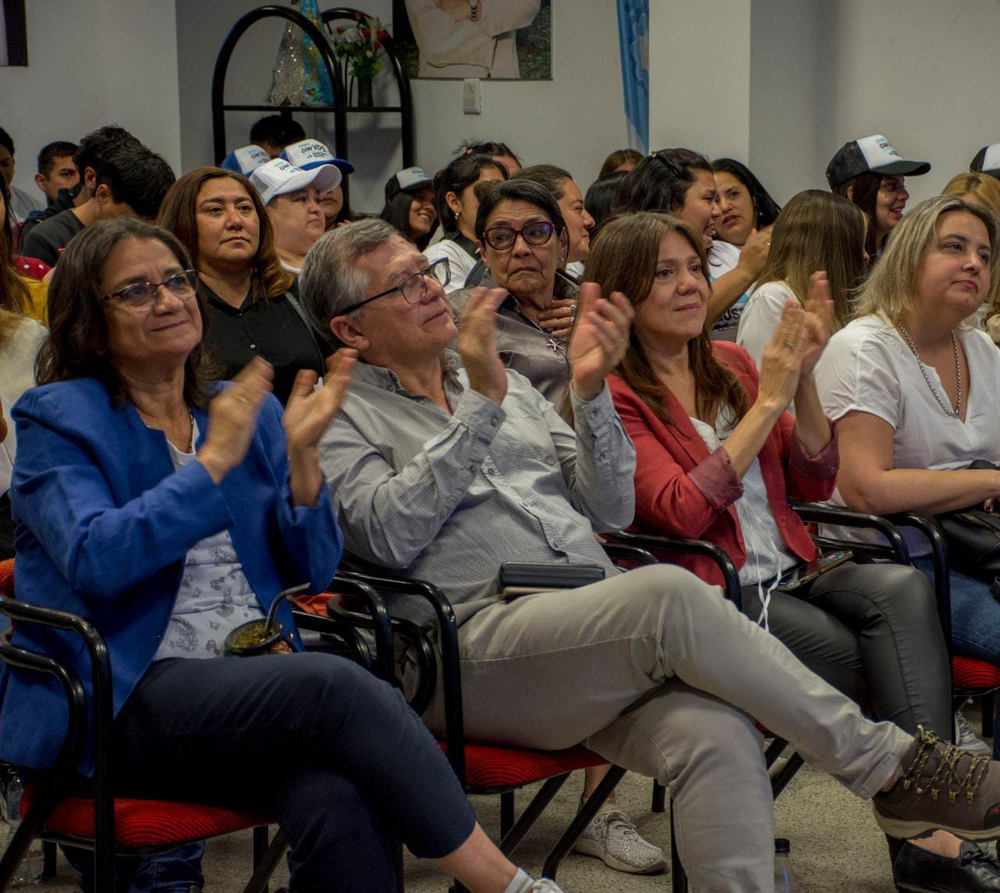 Figueroa Castellanos junto a Corpacci en el PJ siguiendo el debate de candidatos.&nbsp;