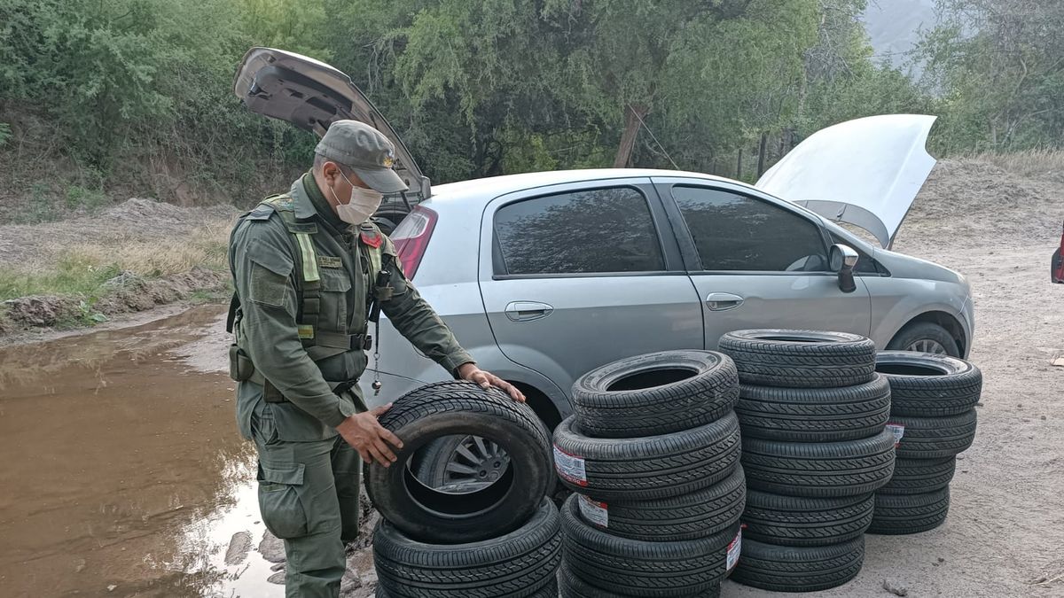 Gendarmería Incautó Mercadería De Contrabando Por 2 Millones De Pesos 3989