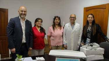 zampieri entrego nuevo equipamiento al hospital de ninos