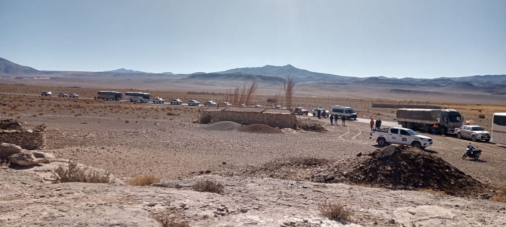 Padres y alumnos cortan ruta en Antofagasta de la Sierra