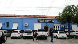 Policías con tatuajes que tengan más de 10 centímetros no podrán ascender