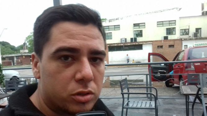 Denunció que fue patoteado por policías