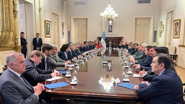 Milei confirmó que restablecerá el Impuesto a las Ganancias por un año