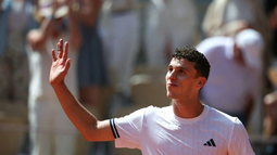 Juan Manuel Cerúndolo le ganó a Sinner, número 1 del mundo, y avanzó de ronda Juan Manuel Cerúndolo le ganó a Sinner, número 1 del mundo, y avanzó de ronda