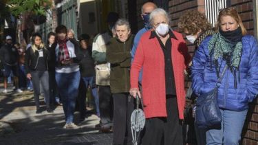 El Gobierno anunció aumento del 6,12% en jubilaciones y pensiones