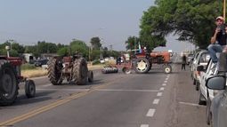 Tractorazo en Nueva Coneta tras el hartazgo de los productores