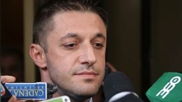 procesaron y embargaron a matias morla y a las hermanas de maradona en la causa de las marcas