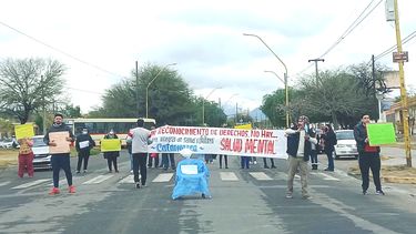 Protestaron trabajadores del Centro Integral de Salud
